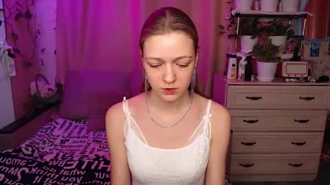 Lina online show from February 10, 10:30 am