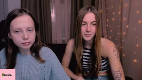 Snapshot of adelina_bb chatting on December 2, 1:35 pm Adelina online show from December 2, 1:35 pm