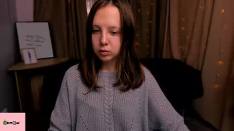 Snapshot of adelina_bb chatting on December 3, 1:43 pm Adelina online show from December 3, 1:43 pm