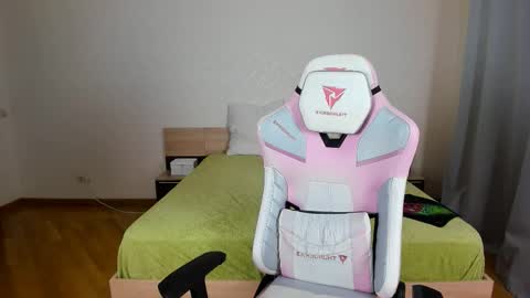 Adelina online show from November 29, 9:34 am