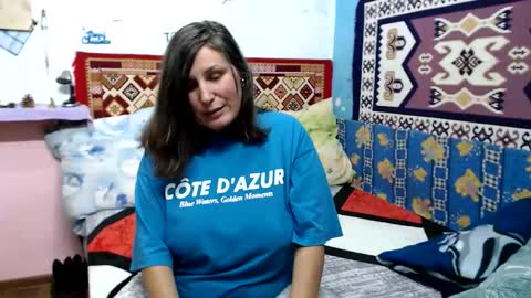 Snapshot of adelineblueeyes chatting on October 9, 10:46 am Larisa online show from October 9, 10:46 am