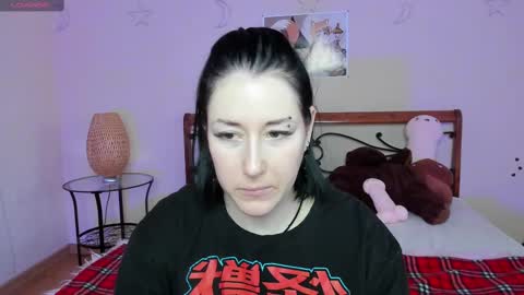 Snapshot of adell_berry chatting on March 9, 1:46 am Adel online show from March 9, 1:46 am