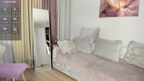 Snapshot of adelle_rimm chatting on December 20, 5:53 pm Adele maturemilfteasefitbruhete online show from December 20, 5:53 pm