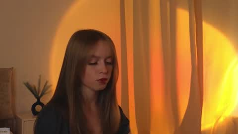 Snapshot of adencianey chatting on July 15, 1:27 pm Selestia online show from July 15, 1:27 pm
