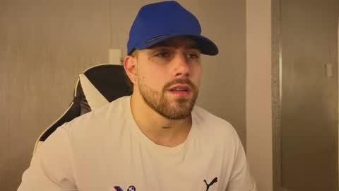 Ades online show from November 14, 12:59 pm