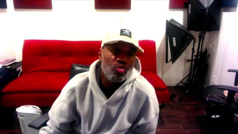 adick_ting online show from December 25, 2:14 am