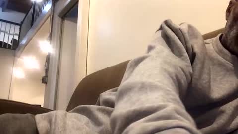 adick_ting online show from October 25, 6:57 pm