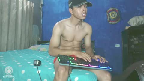 Adonis online show from December 22, 1:13 am