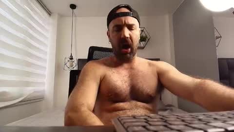 Juan online show from October 23, 8:29 pm