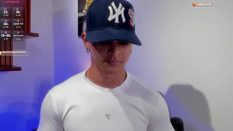 Snapshot of adonis_dlh chatting on January 27, 1:05 am Adonis online show from January 27, 1:05 am