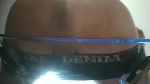 Snapshot of adonysse chatting on October 13, 7:19 am adonysse online show from October 13, 7:19 am