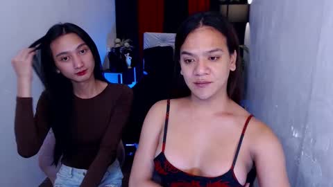 Snapshot of adorable_andrea chatting on December 15, 7:53 pm adorable_andrea online show from December 15, 7:53 pm