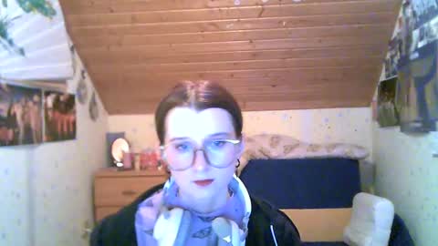 Snapshot of adorable_sparkle chatting on February 11, 7:16 pm adorable_sparkle online show from February 11, 7:16 pm