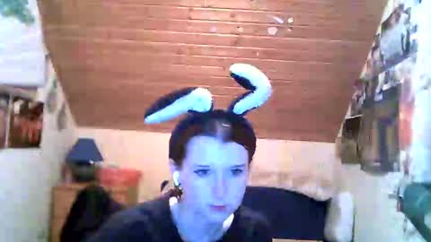 Snapshot of adorable_sparkle chatting on March 12, 7:28 pm adorable_sparkle online show from March 12, 7:28 pm