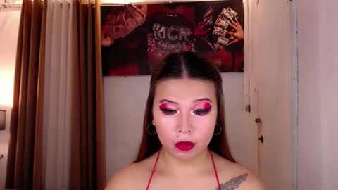 adorabletsforyouxx online show from May 28, 8:39 pm