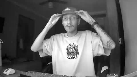 Snapshot of adrasteu chatting on September 10, 4:45 am adrasteu online show from September 10, 4:45 am