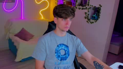 adrean_sofi online show from January 24, 5:21 pm