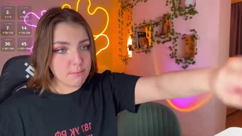 adrean_sofi online show from October 6, 8:01 am