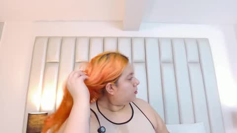 ANDREA PEREZ online show from November 27, 11:45 am