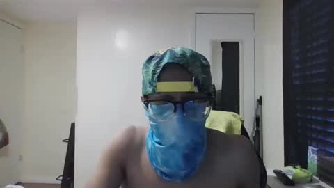 Snapshot of adreiananderson06 chatting on February 10, 10:47 pm adreiananderson06 online show from February 10, 10:47 pm