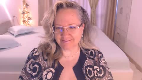 Cryna online show from October 10, 8:46 am