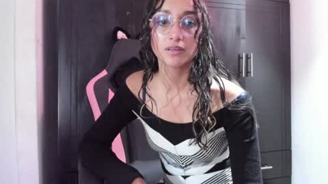 Adrena10 online show from December 5, 9:50 pm