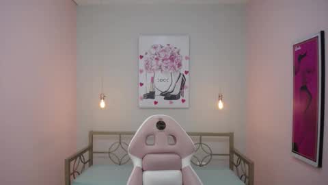 Adri  online show from March 11, 11:05 am