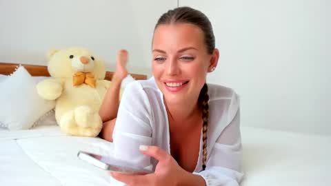 Snapshot of adri_sweetie chatting on March 29, 4:45 am Adriana online show from March 29, 4:45 am