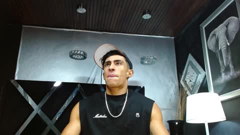   online show from January 28, 11:28 am