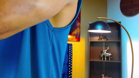   online show from February 25, 3:38 pm