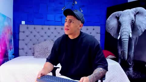   online show from September 13, 11:43 am