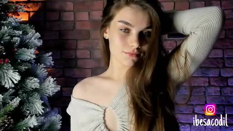 Snapshot of adriana_allen chatting on December 30, 2:09 am Adri online show from December 30, 2:09 am