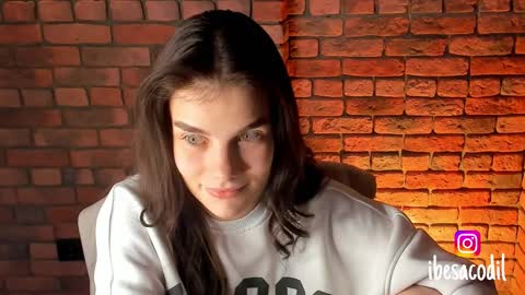 Snapshot of adriana_allen chatting on January 14, 9:51 pm Adri online show from January 14, 9:51 pm