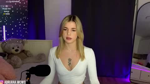 Snapshot of adrianawow1 chatting on February 11, 9:25 pm adrianawow1 online show from February 11, 9:25 pm