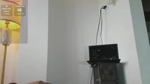 Snapshot of adriano_bigcock chatting on April 6, 7:48 pm Adrian online show from April 6, 7:48 pm