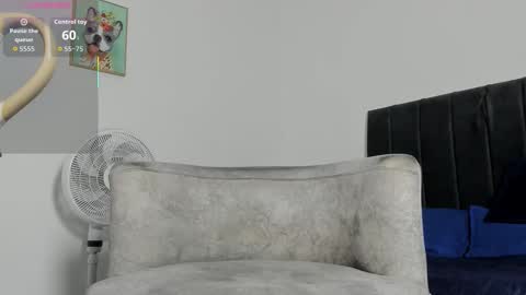 adriel_escalante online show from February 17, 3:14 am