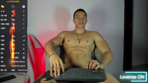 Snapshot of adriel_escalante chatting on June 27, 2:49 am adriel_escalante online show from June 27, 2:49 am