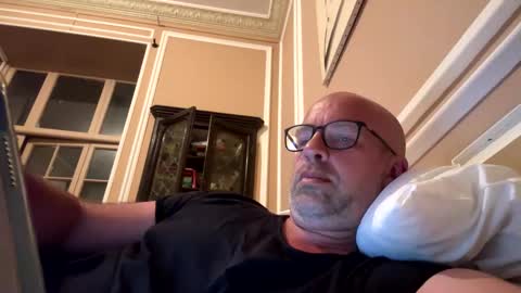 adrienfromparis online show from May 11, 8:06 pm