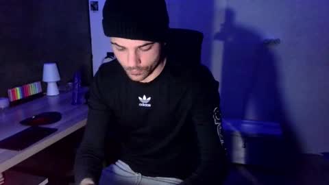 Adriherx online show from January 7, 7:27 pm