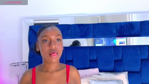 Snapshot of adry_morris chatting on March 10, 6:34 pm Adry online show from March 10, 6:34 pm