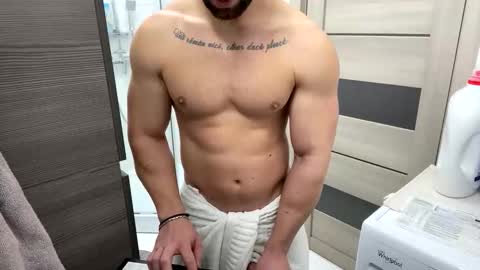 Mrrfitt online show from December 5, 8:12 am