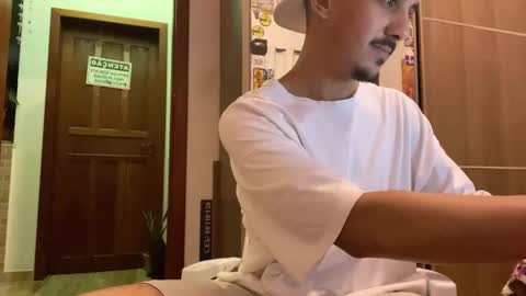 Luci online show from November 3, 2:13 am