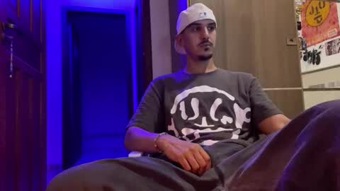 Luci online show from November 29, 12:02 am