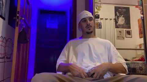 Luci online show from November 30, 4:05 am