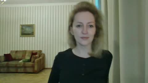 Snapshot of aeroliss chatting on June 12, 6:40 pm aeroliss online show from June 12, 6:40 pm