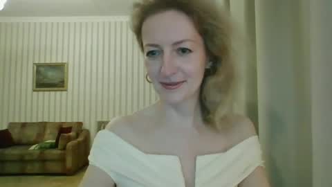 Snapshot of aeroliss chatting on June 13, 6:17 pm aeroliss online show from June 13, 6:17 pm