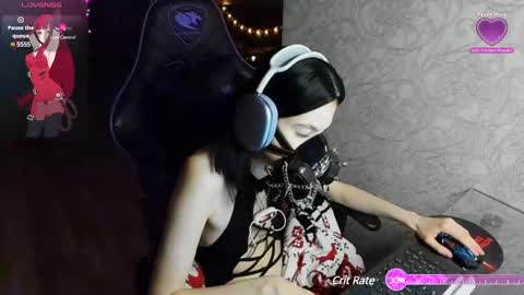 Snapshot of aesthetic_being chatting on February 15, 8:11 pm Tiana online show from February 15, 8:11 pm