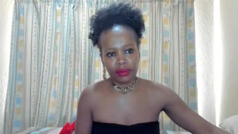 Snapshot of aficangagqueen chatting on September 29, 8:30 am AfricanSquirtQueen online show from September 29, 8:30 am