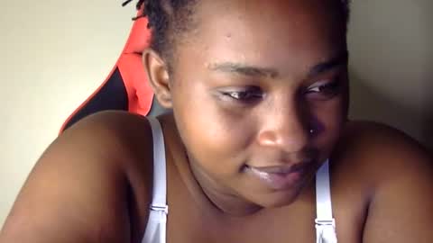 stella online show from October 3, 6:05 pm