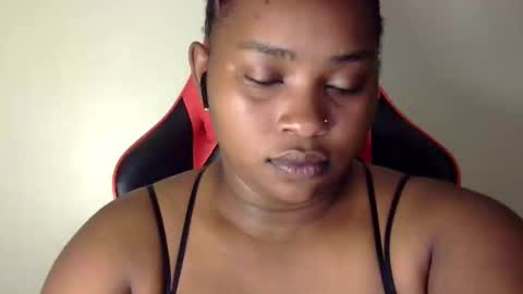 stella online show from October 21, 5:02 pm